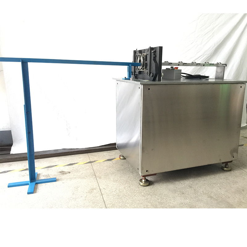Strip brush cutting machine